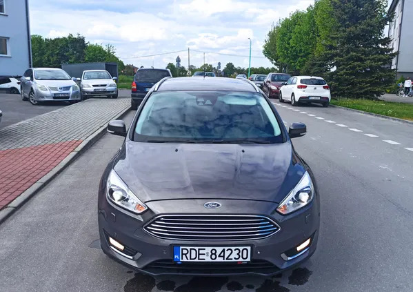 ford podkarpackie Ford Focus cena 39800 przebieg: 217000, rok produkcji 2016 z Dębica